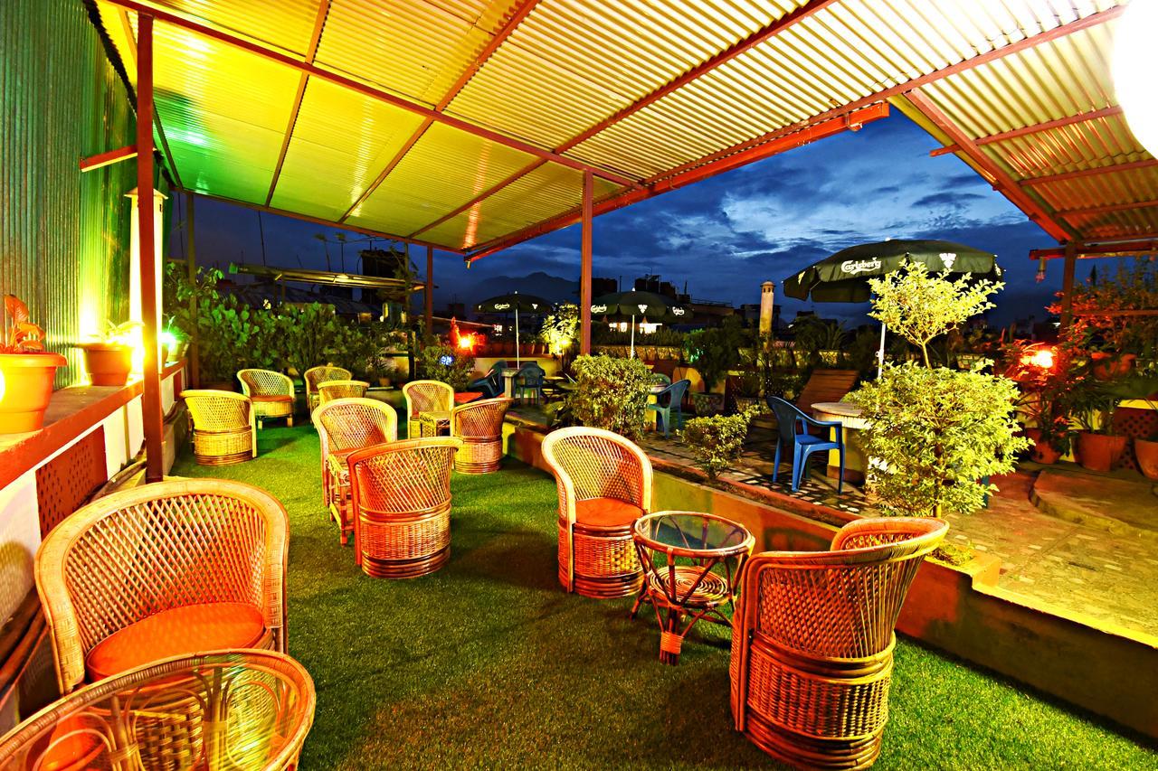 Hotel Pleasure Home Catmandu Exterior foto