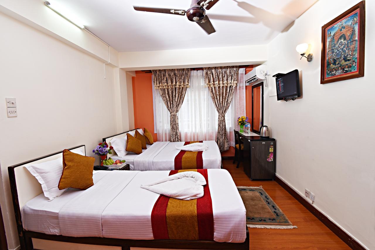 Hotel Pleasure Home Catmandu Exterior foto