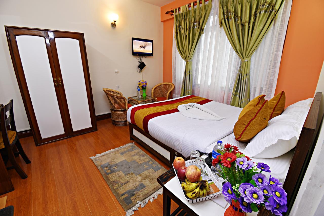 Hotel Pleasure Home Catmandu Exterior foto