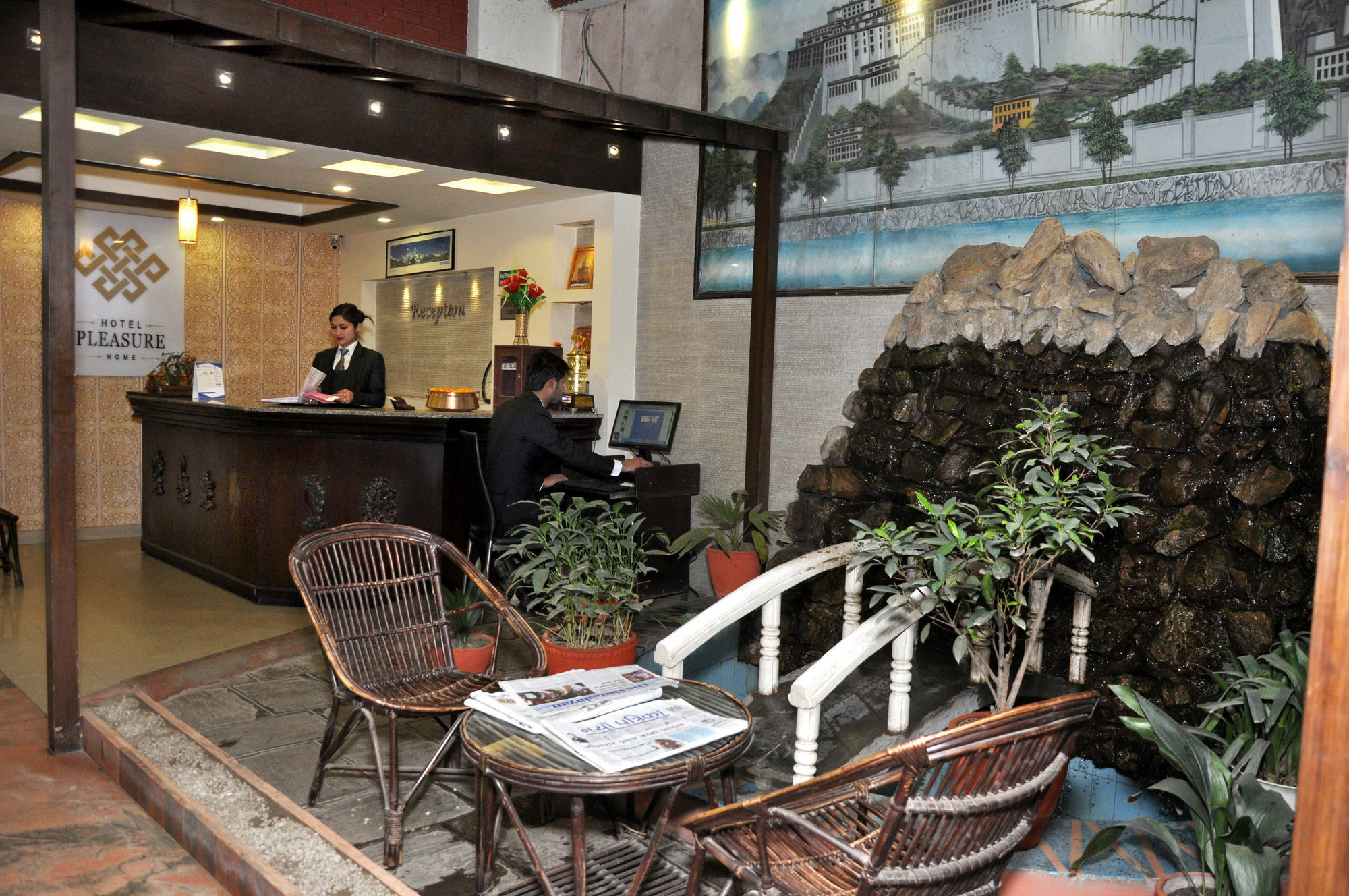 Hotel Pleasure Home Catmandu Exterior foto